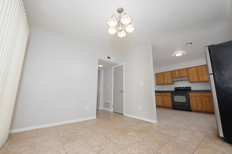 Building Photo - 200 Harvard Rd