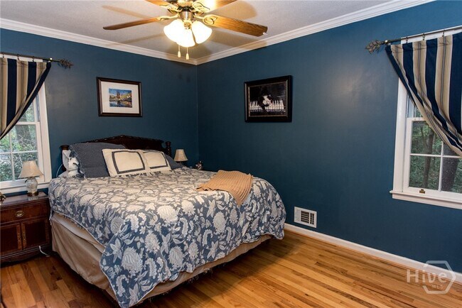 Building Photo - 270 Segrest Cir