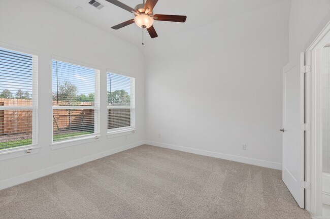 Building Photo - 648 Crested Duck Ct