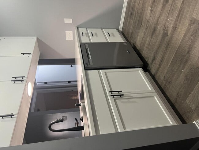 Building Photo - 2909 S 101st E Ave