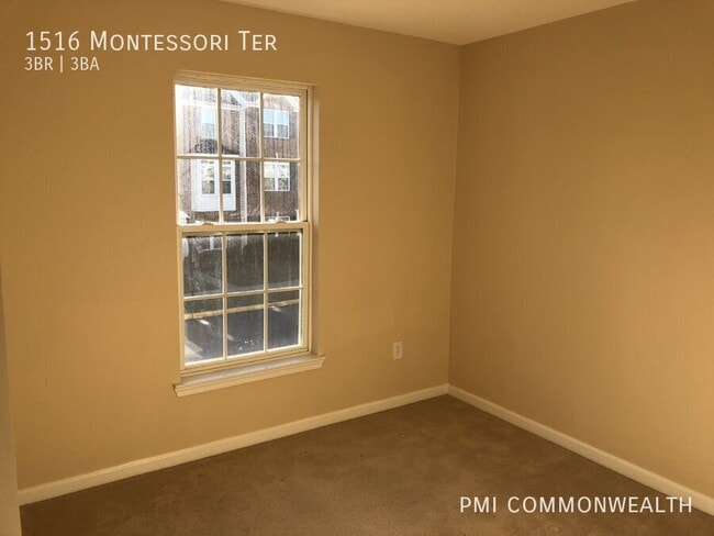 Building Photo - 1516 Montessori Terrace