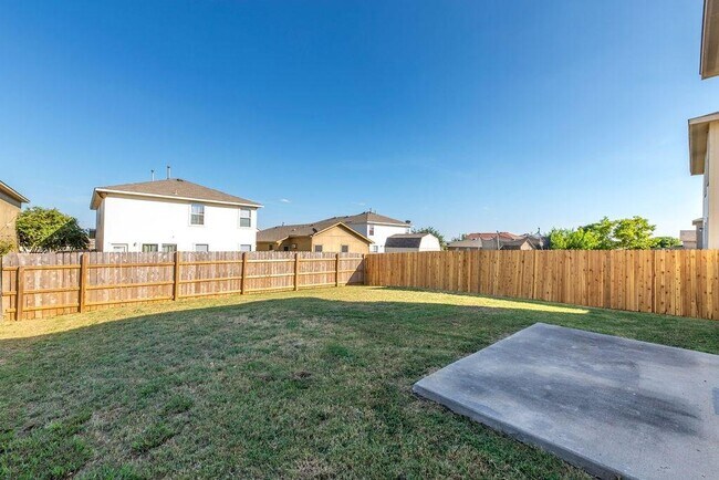 Building Photo - 6609 Plains Crest Dr