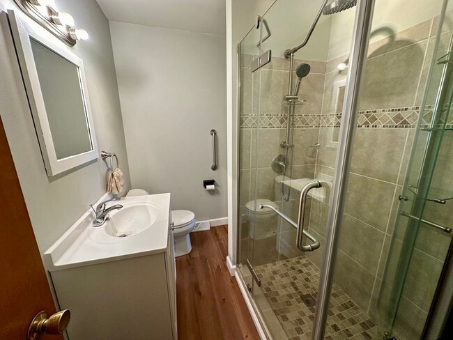 Building Photo - Unlock the Door to The Perfect Rental