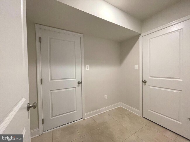 Building Photo - 3667 Duckhorn Way