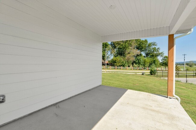 Building Photo - Brand-New 4 Bedroom +office in Prairie Gro...
