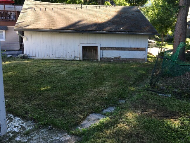 Building Photo - ROCKWOOD 1-3