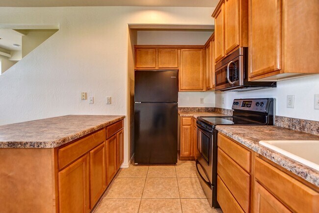 Building Photo - 221 Spring St