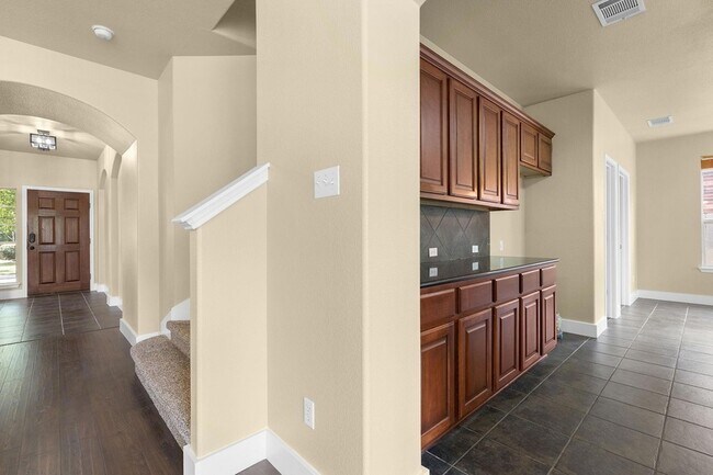 Building Photo - 10128 Channel Island Dr