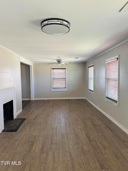 Building Photo - 1669 E Sevier Ave