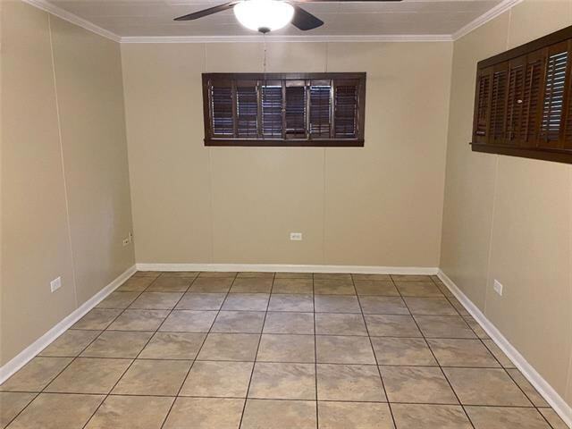 Building Photo - 629 Citrus St