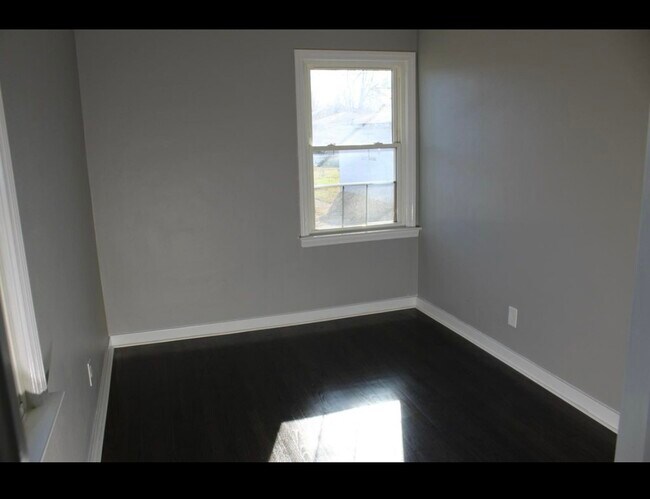 Bedroom #2 - 2716 Duluth St
