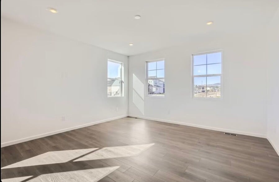 Building Photo - 6062 Croaking Toad Dr