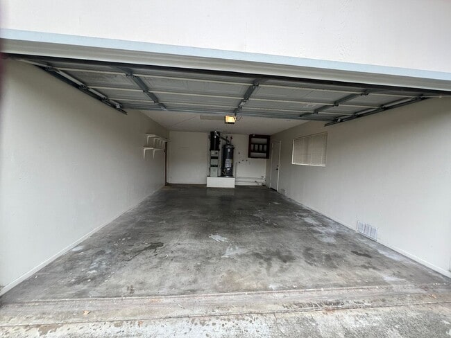 Building Photo - 375 Los Osos Valley Rd