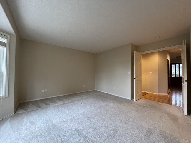 Building Photo - Elegant Home Offering Open Living Spaces, Spacious Primary Suite, and Nature-Inspired Yard