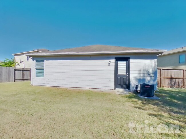 Building Photo - 6930 Waterlilly View Ln