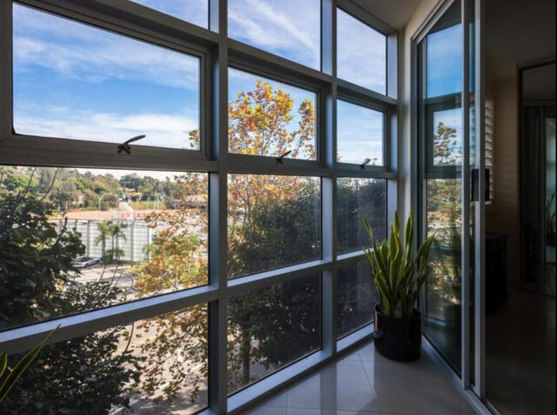 Full Height Window - 171 N Church Ln