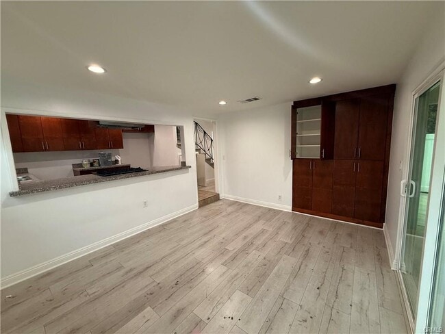 Building Photo - 6346 Goodland Ave