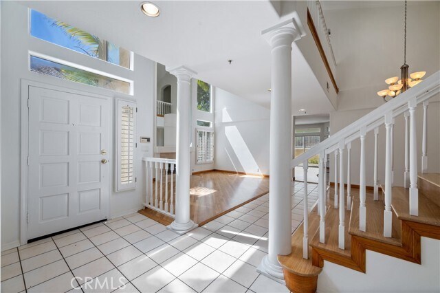 Building Photo - 21015 Tomlee Ave