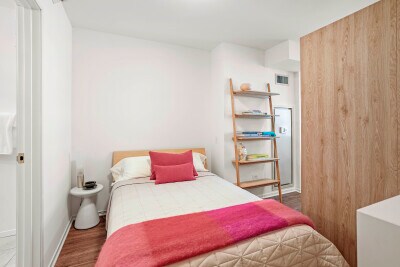 Building Photo - 232 E Illinois St