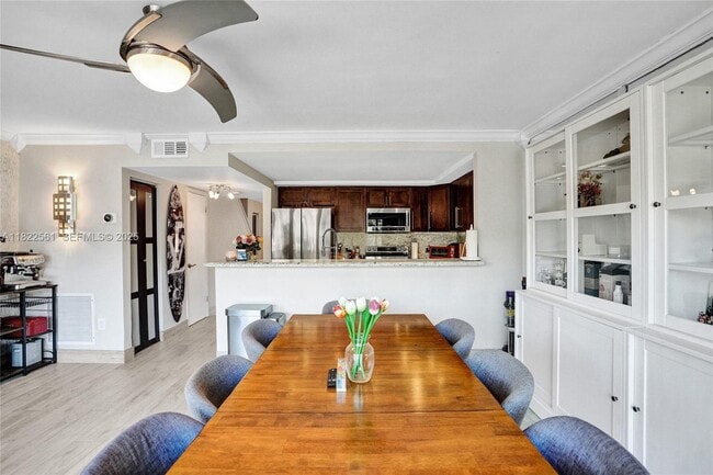 Building Photo - 16478 NE 27th Pl