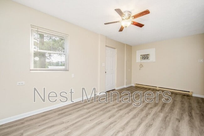 Building Photo - 4305 Rosehill Rd