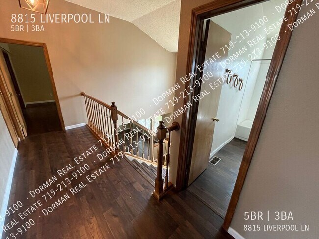 Building Photo - 8815 Liverpool Ln