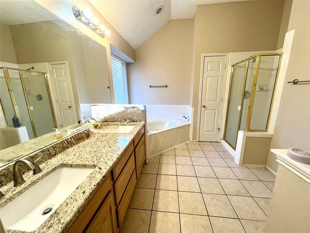 Building Photo - 2229 Chasefield Dr