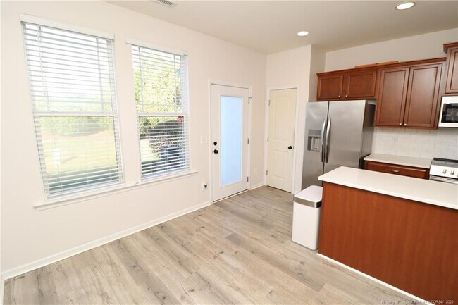 Building Photo - 309 Carthage Ct