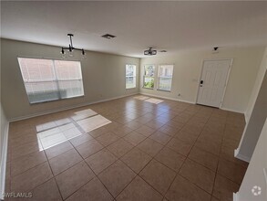 Building Photo - 18168 Horizon View Blvd