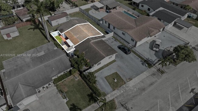 Building Photo - 11441 SW 2nd St