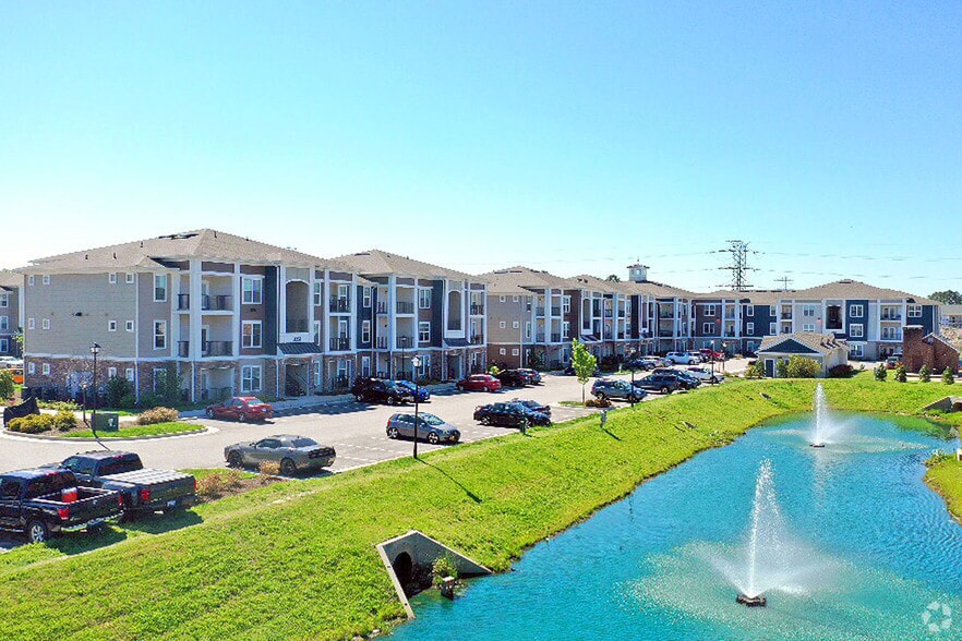 Boulevard at 3200 3200 Prices Folk Blvd Suffolk VA 23435 Apartment