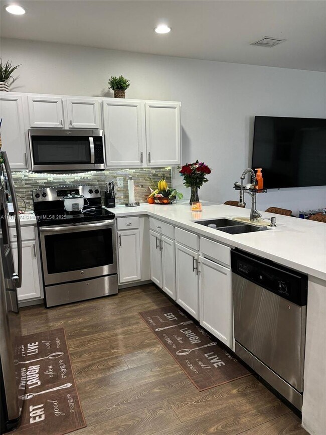 Building Photo - 8986 W 35th Way