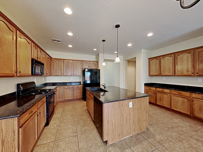 Building Photo - 30308 N 71st Ln