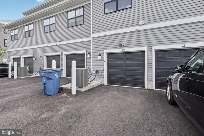 Building Photo - 259 Aaron Truehart Wy