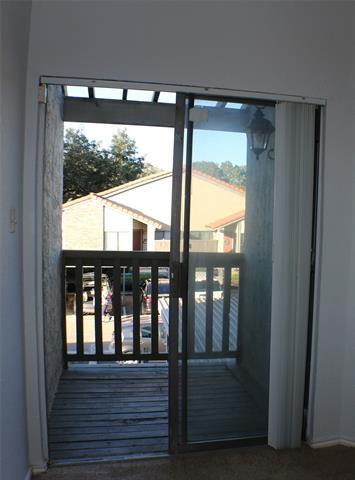 Building Photo - 821 Dublin Dr