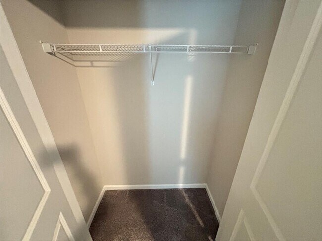 Building Photo - 111 Millers Ln