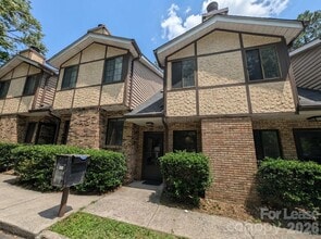Building Photo - 9111 Sharonbrook Dr