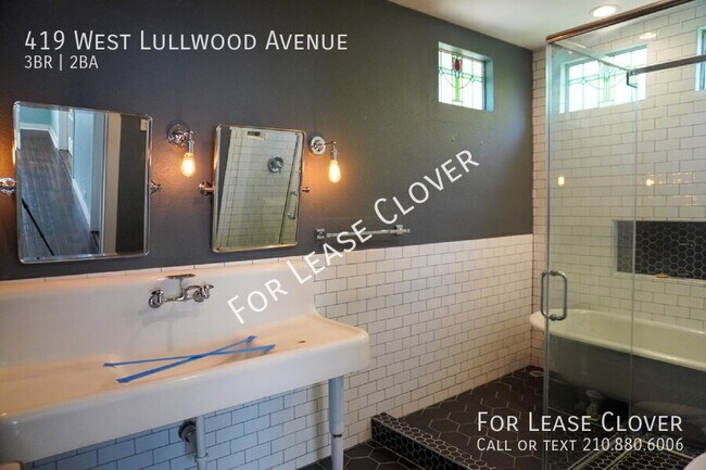 Building Photo - 419 W Lullwood Ave