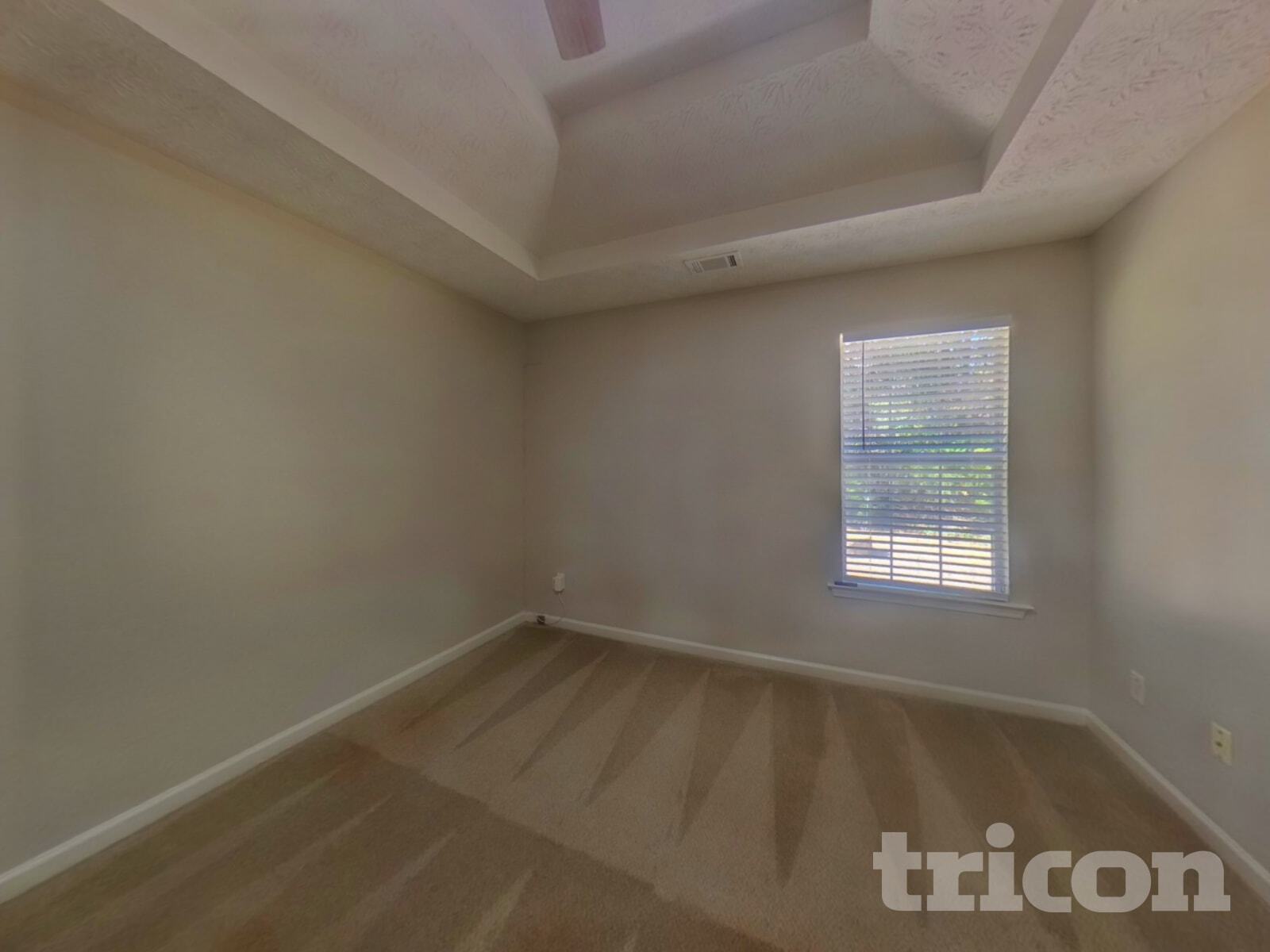 Building Photo - 12513 Lakeside Pkwy