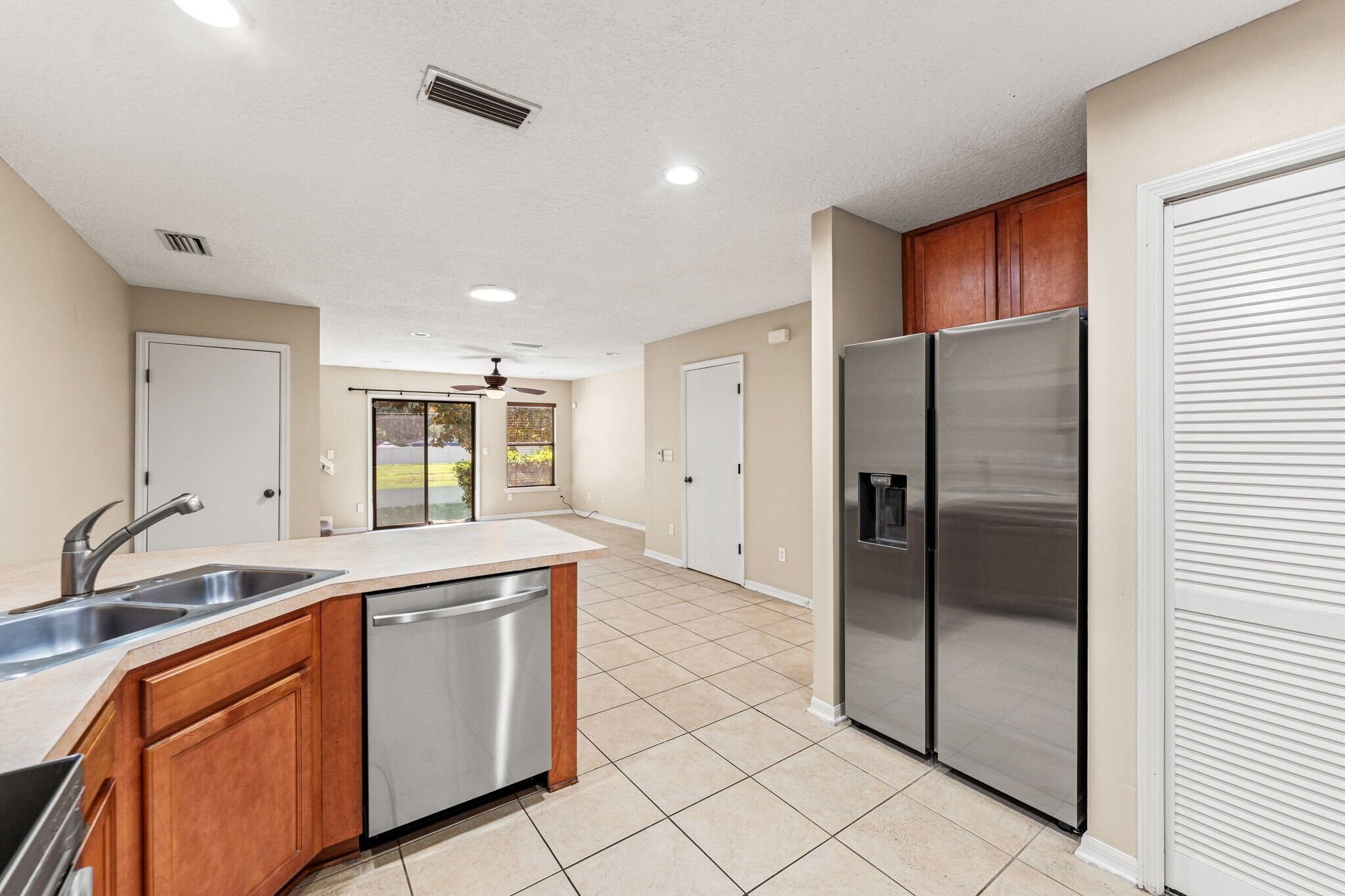 Building Photo - 4613 Gerber Ct