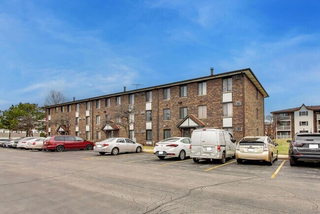 Building Photo - 239 S Gregory St