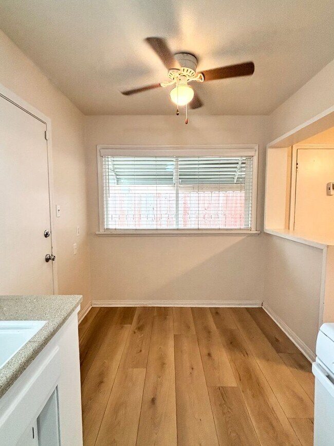 Building Photo - 323 CRISTOBAL, LLC