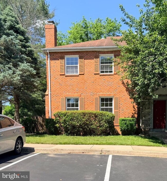 Building Photo - 19533 Fetlock Dr