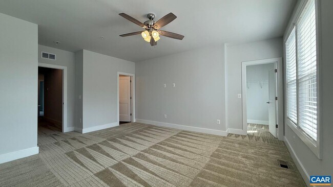 Building Photo - 608 Noush Ct