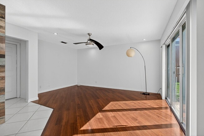 Building Photo - 7004 Galleon Cove Cir