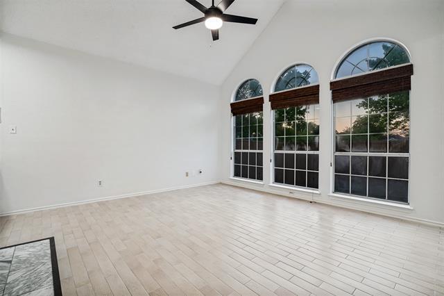 Building Photo - 1333 Maywood Ct