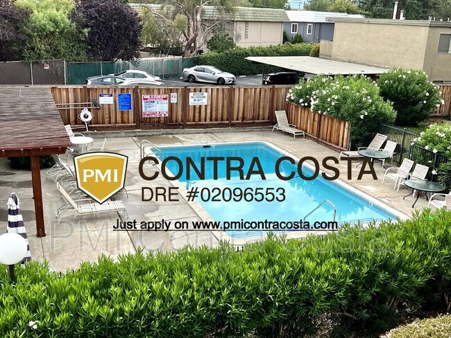 Building Photo - 1060 Oak Grove Rd