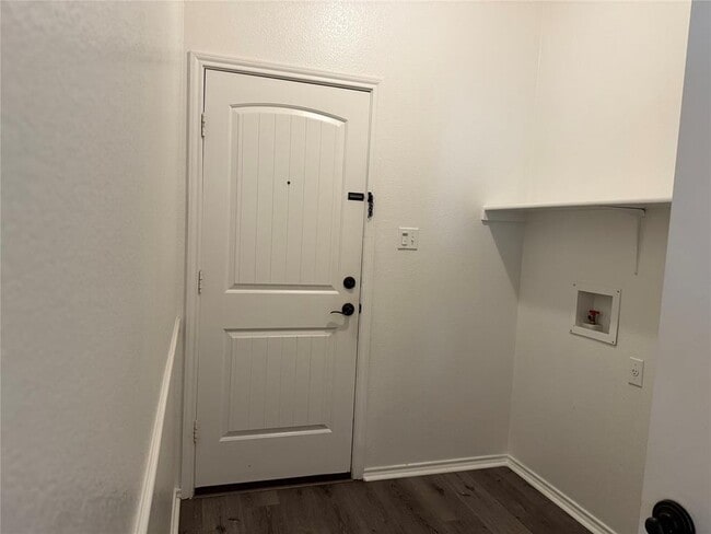 Building Photo - 812 Watson Way