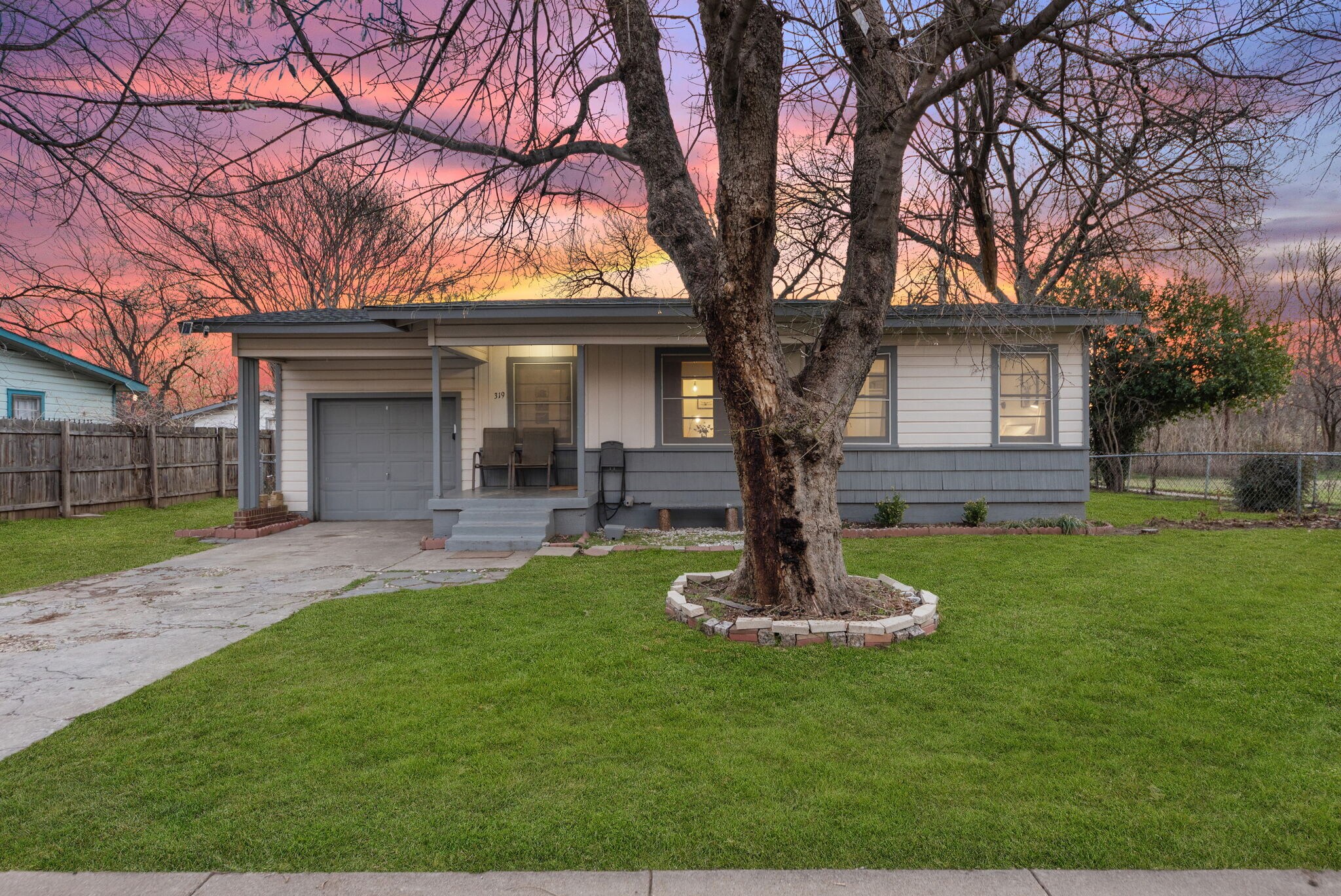 Building Photo - 319 Arnold Ave