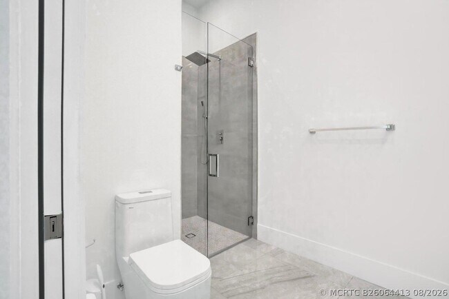 Building Photo - 2517 Oceanview Ave